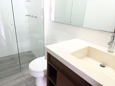 Apartamento de 1 alcoba en arriendo en El Tesoro, Medellín, 40 m² · foto 11 de 12