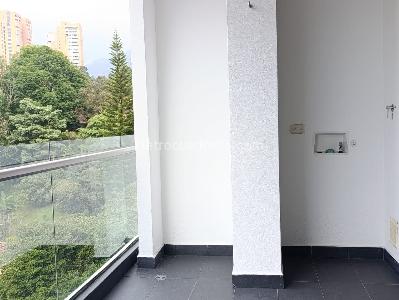 Apartamento de 1 alcoba en arriendo en El Tesoro, Medellín, 40 m² · foto 12 de 12