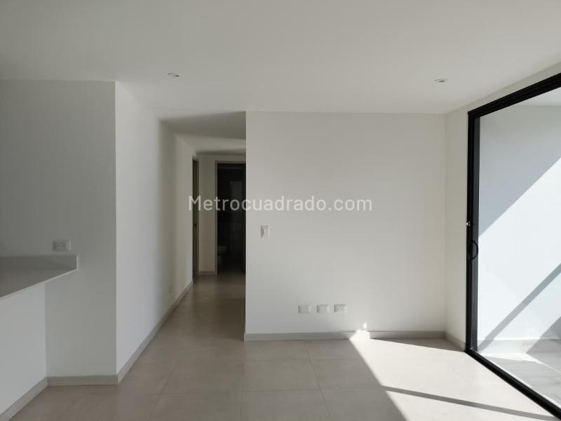 Apartamento Cómodo de 3 Alcobas con Amenidades en El Poblado - 3