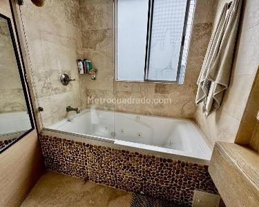Apartamento de 3 alcobas en venta en Envigado, Envigado, 120 m² · foto 16 de 19