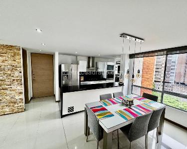 Apartamento de 3 alcobas en venta en Envigado, Envigado, 120 m² · foto 4 de 19