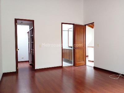Casa de 3 alcobas en venta en Envigado, Envigado, 210 m² · foto 13 de 20