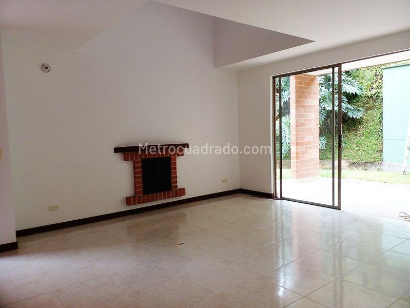 3BR House for Rent in Closed Community in Envigado - 4