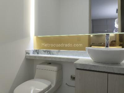 Apartamento de 1 alcoba en venta en El Poblado, Medellín, 63 m² · foto 15 de 15