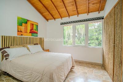 Casa en arriendo en El Poblado, Medellín · foto 16 de 20