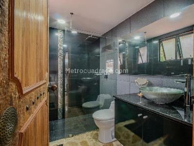 Casa en arriendo en El Poblado, Medellín · foto 19 de 20