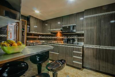 Casa en arriendo en El Poblado, Medellín · foto 6 de 20