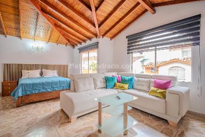Casa en arriendo en El Poblado, Medellín · foto 9 de 20
