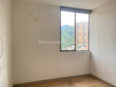 Apartamento de 3 alcobas en arriendo en Sabaneta, Sabaneta, 107 m² · foto 14 de 20