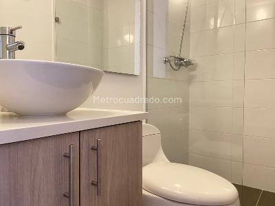 Apartamento de 3 alcobas en arriendo en Sabaneta, Sabaneta, 107 m² · foto 18 de 20