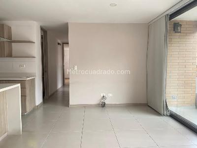 Apartamento de 3 alcobas en arriendo en Sabaneta, Sabaneta, 107 m² · foto 2 de 20