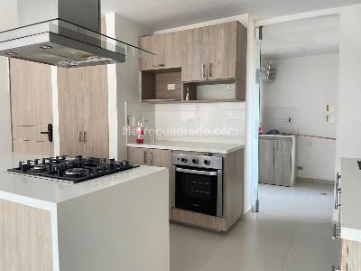 Apartamento de 3 alcobas en arriendo en Sabaneta, Sabaneta, 107 m² · foto 6 de 20