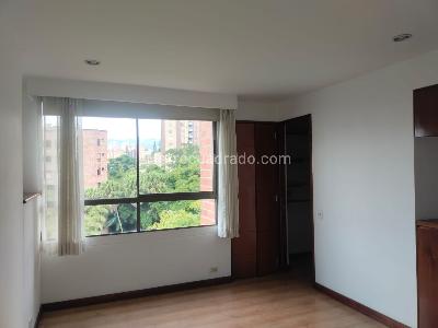 Apartamento de 2 alcobas en venta en El Poblado, Medellín, 143 m² · foto 11 de 18