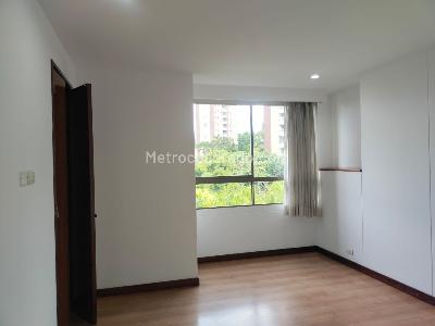 Apartamento de 2 alcobas en venta en El Poblado, Medellín, 143 m² · foto 15 de 18