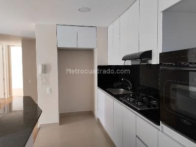Apartamento en venta en El Poblado, Medellín · foto 5 de 15