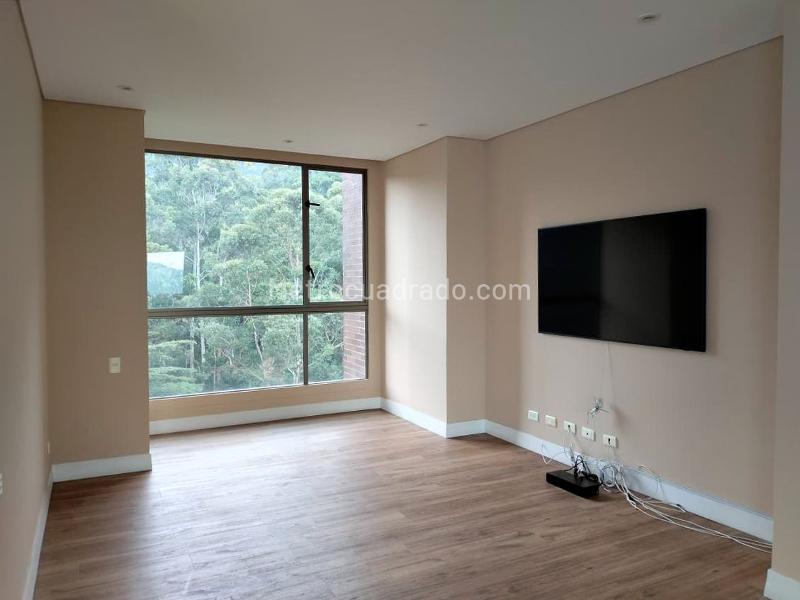 Luxury 4BR Apartment in El Poblado - 6