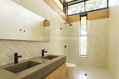Casa de 3 alcobas en venta en Rio Negro, Rionegro, 300 m² · foto 10 de 16
