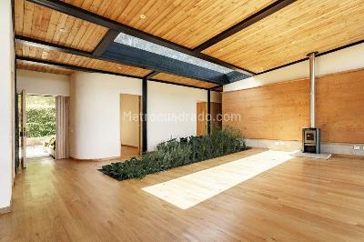 Casa de 3 alcobas en venta en Rio Negro, Rionegro, 300 m² · foto 2 de 16