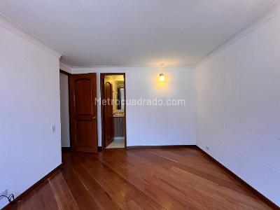 Casa en arriendo en El Poblado, Medellín · foto 11 de 19