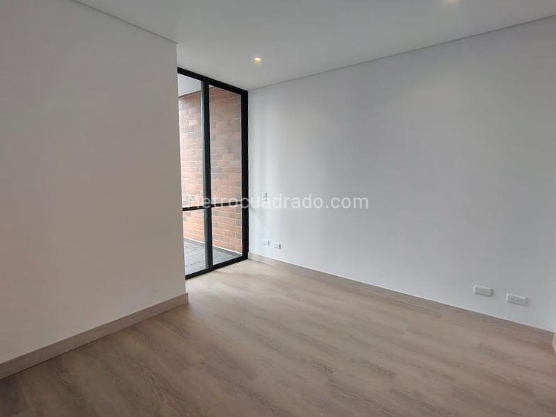 2BR Apartment for Rent in El Poblado with Terrace - 9