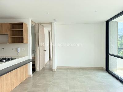 Apartamento de 1 alcoba en arriendo en Los Balsos, Medellín, 68 m² · foto 4 de 11