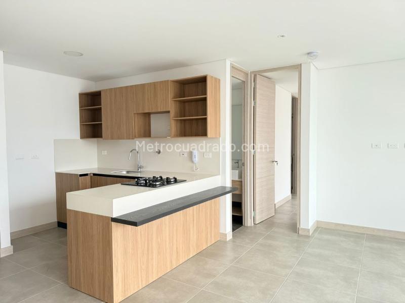 Estudio Amoblado de 1 Alcoba en El Poblado - 5