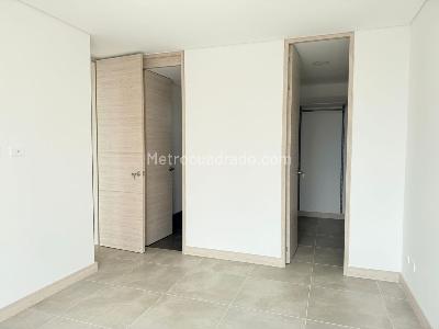 Apartamento de 1 alcoba en arriendo en Los Balsos, Medellín, 68 m² · foto 9 de 11