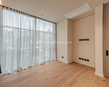 Apartamento de 3 alcobas en venta en El Poblado, Medellín, 308 m² · foto 14 de 18