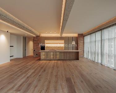 Apartamento de 3 alcobas en venta en El Poblado, Medellín, 308 m² · foto 2 de 18