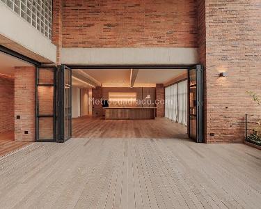 Apartamento de 3 alcobas en venta en El Poblado, Medellín, 308 m² · foto 4 de 18