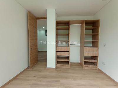 Apartamento en venta en Envigado, Envigado · foto 11 de 18