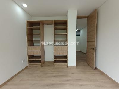 Apartamento en venta en Envigado, Envigado · foto 14 de 18