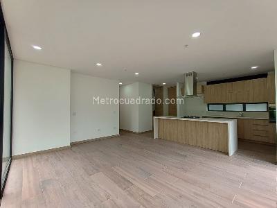 Apartamento en venta en Envigado, Envigado · foto 2 de 18