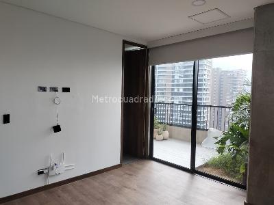 Apartamento de 2 alcobas en arriendo en El Poblado, Medellín, 97 m² · foto 13 de 17