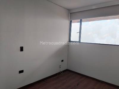 Apartamento de 2 alcobas en arriendo en El Poblado, Medellín, 97 m² · foto 9 de 17