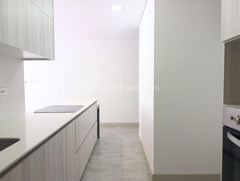 Cozy Studio Apartment in El Poblado - 9