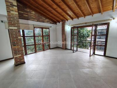 Casa de 3 alcobas en venta en Sabaneta, Sabaneta, 450 m² · foto 10 de 19