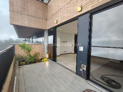 Apartamento de 2 alcobas en venta en El Poblado, Medellín, 97 m² · foto 18 de 18