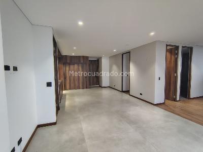Apartamento de 2 alcobas en venta en El Poblado, Medellín, 97 m² · foto 4 de 18