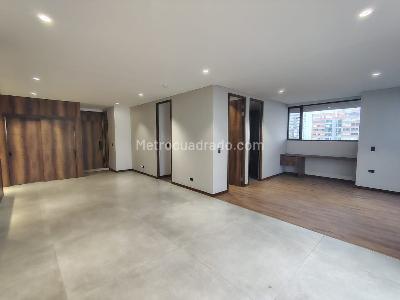 Apartamento de 2 alcobas en venta en El Poblado, Medellín, 97 m² · foto 5 de 18