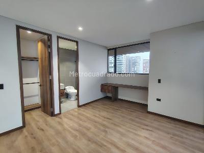 Apartamento de 2 alcobas en venta en El Poblado, Medellín, 97 m² · foto 9 de 18