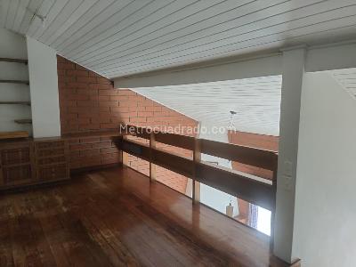 Apartamento de 2 alcobas en venta en El Poblado, Medellín, 80 m² · foto 8 de 16
