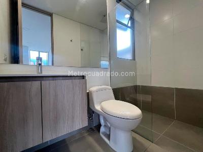 Apartamento de 2 alcobas en arriendo en Envigado, Envigado, 85 m² · foto 11 de 11