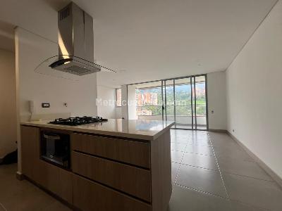 Apartamento de 2 alcobas en arriendo en Envigado, Envigado, 85 m² · foto 4 de 11