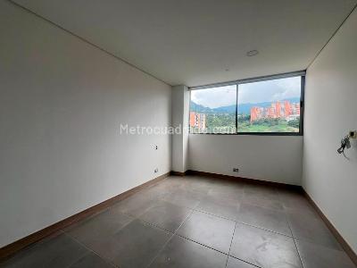 Apartamento de 2 alcobas en arriendo en Envigado, Envigado, 85 m² · foto 7 de 11
