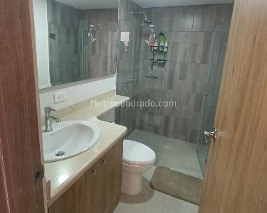 Apartamento de 3 alcobas en venta en El Diamante No. 2, Medellín, 125 m² · foto 10 de 10