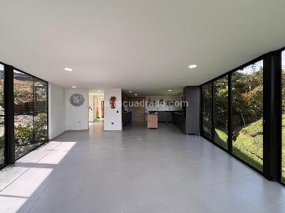 Casa en Arriendo, RIONEGRO, Rionegro en Rionegro, de Prointegral S. A. M.a. V. U 00048/09 Scm