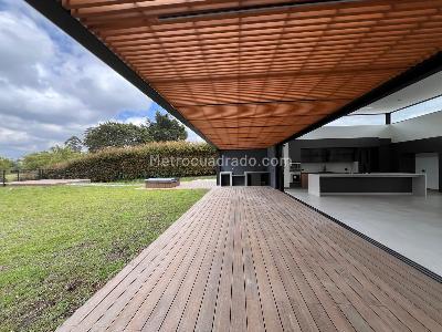Casa de 4 alcobas en venta en Llanogrande, Rionegro · foto 19 de 19