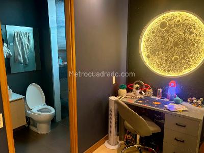 Apartamento en venta en El Poblado, Medellín · foto 10 de 10