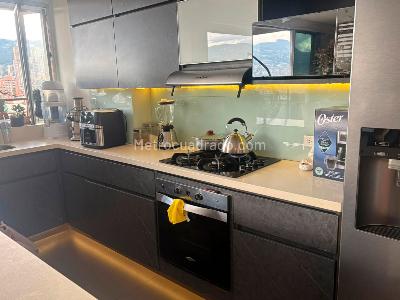 Apartamento en venta en El Poblado, Medellín · foto 4 de 10